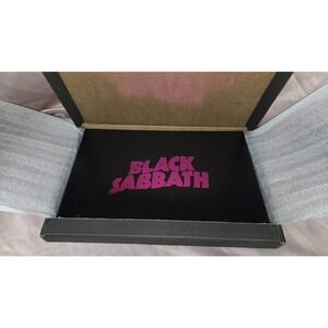 In Box BLACK SABBATH Ltd Edition The End Tour VIP Book